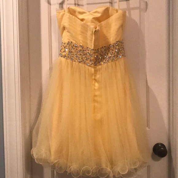 Formal prom dress - Picture 2 of 3